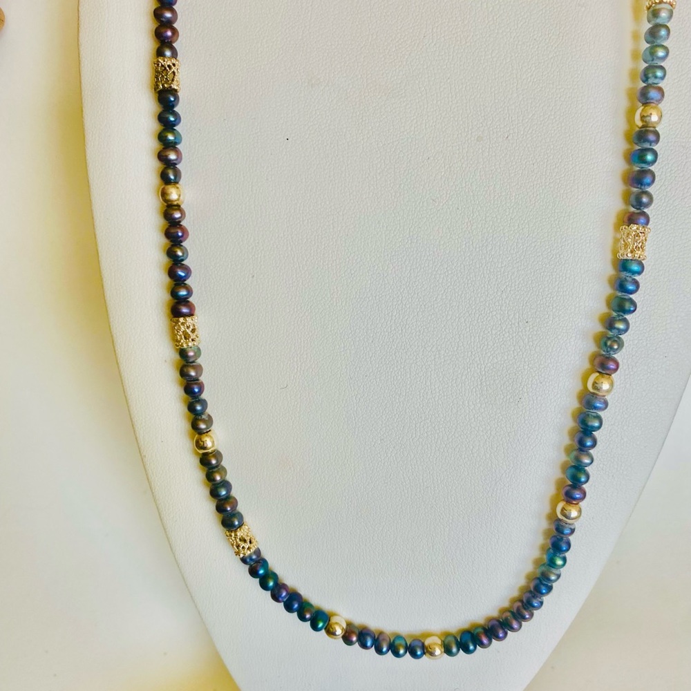 Iridescent and Silver Bead Necklace